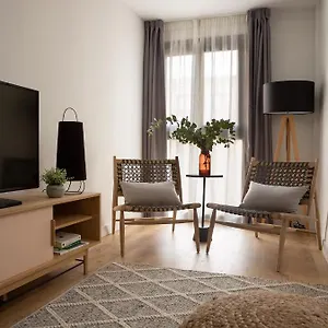 https://flipco-malaga.hotelsinnerja.org